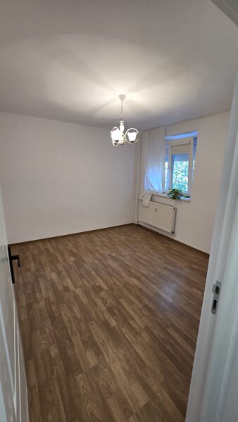 Mall Plaza Militari Drumul Taberei apartament 2 camere decomandat etaj 2/10